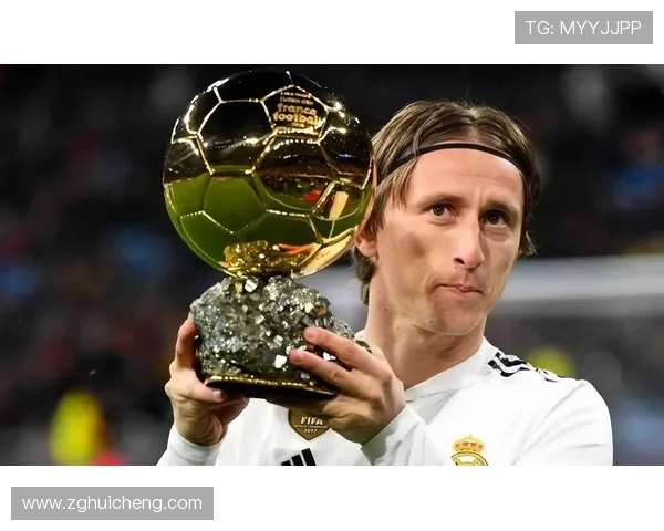 足球巨星童年好友揭秘 揭开他们成长路上最亲密伙伴的真实身份